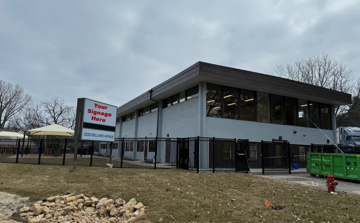 Pictures of Retail, Office property located at 3220 Bellaire Ave, White Bear Lake, MN 55110 for lease - image #1