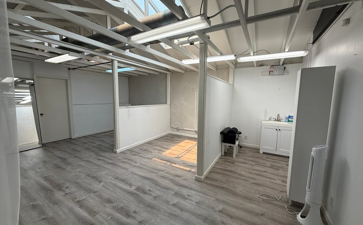Pictures of Retail, Office property located at 1924 Grant St, Concord, CA 94520 for lease - image #1