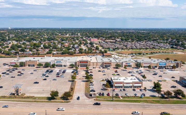 Pictures of Retail property located at 7600 Denton Hwy, Watauga, TX 76148 for lease - image #1