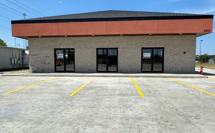 Pictures of Retail, Office, Special Purpose property located at 3003 N Baltimore St, Kirksville, MO 63501 for lease - image #1