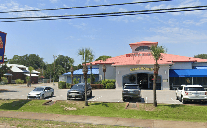Pictures of Retail property located at 9800 Front Beach Rd, Panama City Beach, FL 32407 for lease - image #1