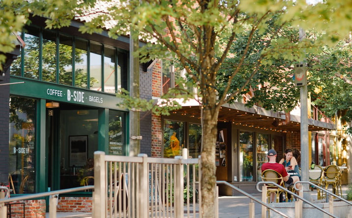 Pictures of Retail, Restaurant property located at 1 W Ct Square, Decatur, GA 30030 for lease - image #1