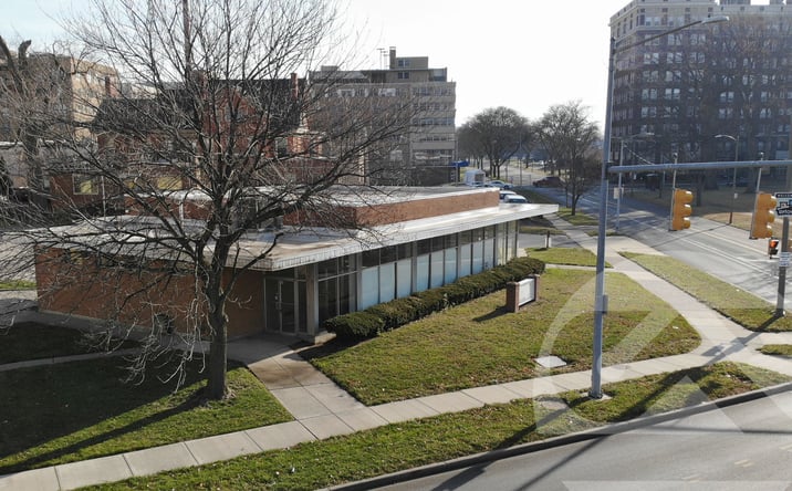 Pictures of Retail, Industrial property located at 1910 Collingwood Blvd, Toledo, OH 43604 for lease - image #1