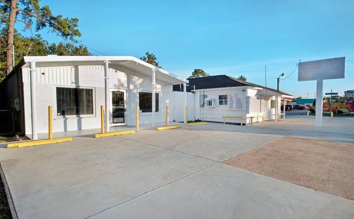 Pictures of Retail, Office property located at 1426 Gessner Rd, Houston, TX 77080 for lease - image #1