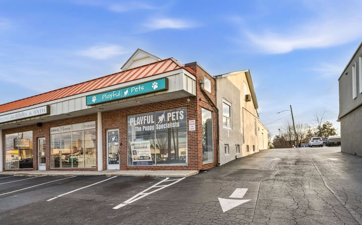 Pictures of Retail property located at 115 Ridge Pike, Conshohocken, PA 19428 for lease - image #1