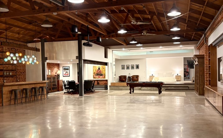 Pictures of Office property located at 5021 W Jefferson Blvd, Los Angeles, CA 90016 for lease - image #1
