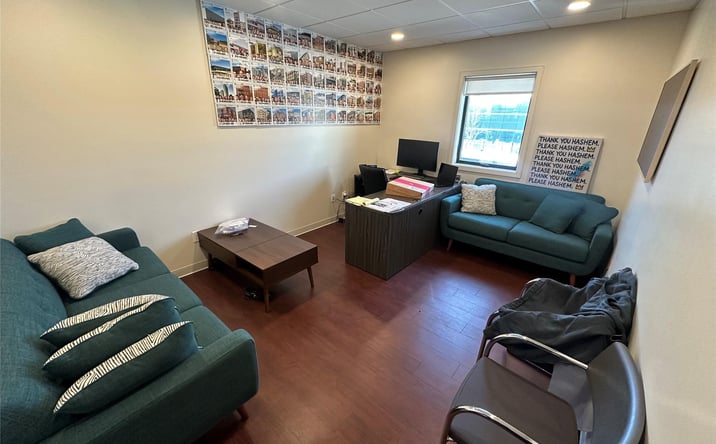 Pictures of Office property located at 1015 Cedar Lane 205, Hempstead, NY 11598 for lease - image #1