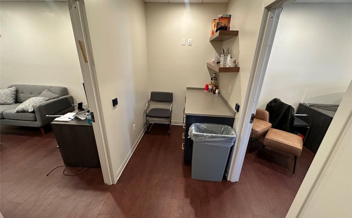 Pictures of Office property located at 1015 Cedar Lane 105, Woodmere, NY 11598 for lease - image #1