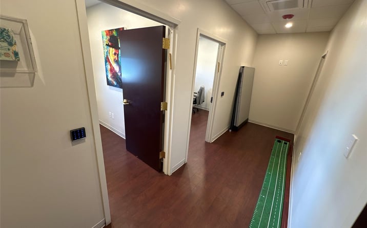 Pictures of Office property located at 1015 Cedar Lane 206, Woodmere, NY 11598 for lease - image #1
