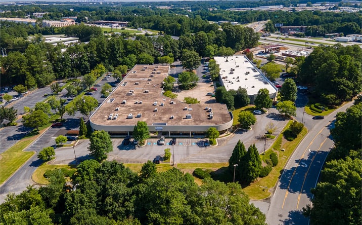 Pictures of Office property located at 485 Atlanta S Pkwy, Forest Park, GA 30297 for lease - image #1