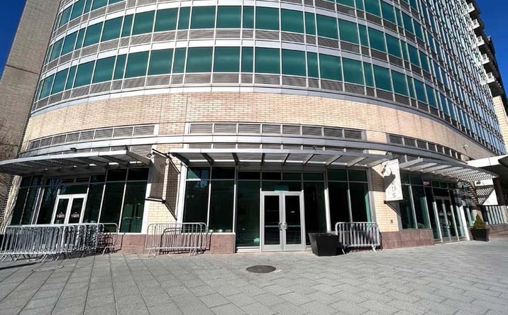 Pictures of Retail, Restaurant property located at 511 W Pratt Street, Baltimore, MD 21201 for lease - image #1
