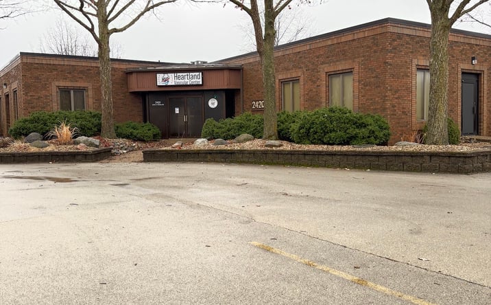 Pictures of Office, Retail, Special Purpose property located at 2420 W Nebraska Ave, Peoria, IL 61604 for lease - image #1