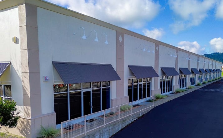 Pictures of Industrial property located at 110 Sandholm Ln, Cloverdale, CA 95425 for lease - image #1