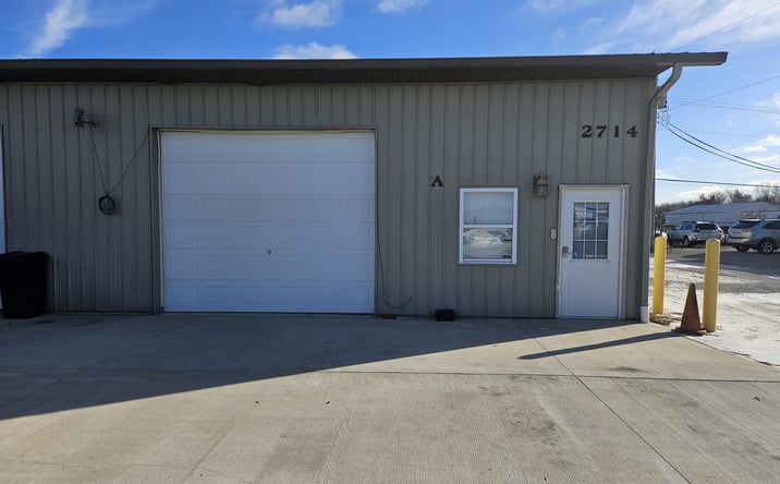 Pictures of Industrial property located at 2714 North Mattis Avenue, Champaign, IL 61822 for lease - image #1