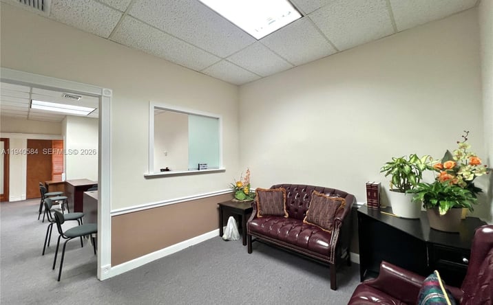 Pictures of Office property located at 2625 Ponce De Leon Blvd # 201, Coral Gables, FL 33134 for lease - image #1