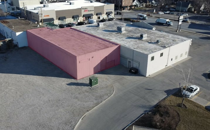Pictures of Industrial property located at 965 S 27th St, Lincoln, NE 68510 for lease - image #1