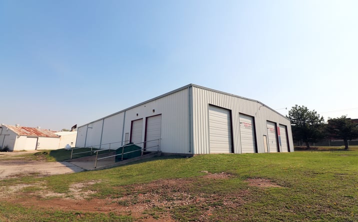 Pictures of Industrial property located at 28 N Hickory St, Sapulpa, OK 74066 for lease - image #1