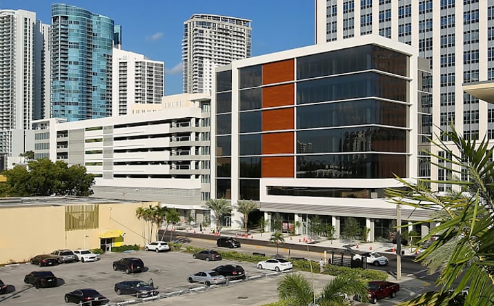 Pictures of Retail, Office property located at 550 S Andrews Ave, Fort Lauderdale, FL 33301 for lease - image #1
