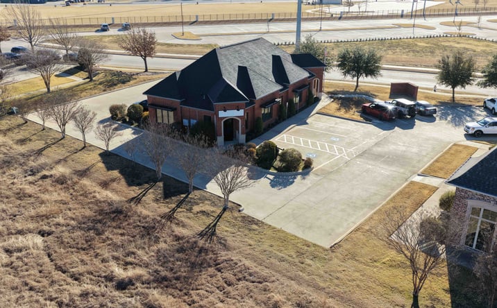Pictures of Office property located at 115 Park Pl Blvd, Waxahachie, TX 75165 for lease - image #1