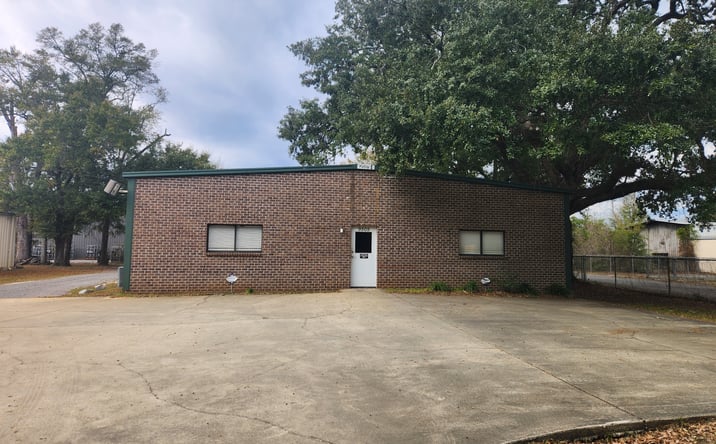 Pictures of Office, Industrial property located at 9505 Old Highway 43, Creola, AL 36525-4513 for lease - image #1