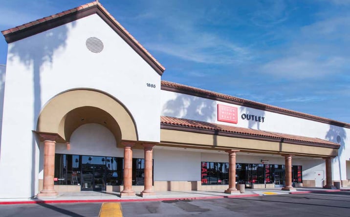 Pictures of Retail property located at 1821 Ventura Blvd, Oxnard, CA 93036 for lease - image #1