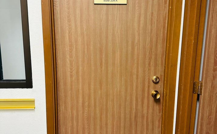 Pictures of Office property located at 773 W Lincoln Boulevard 204A, Freeport, IL 61032 for lease - image #1