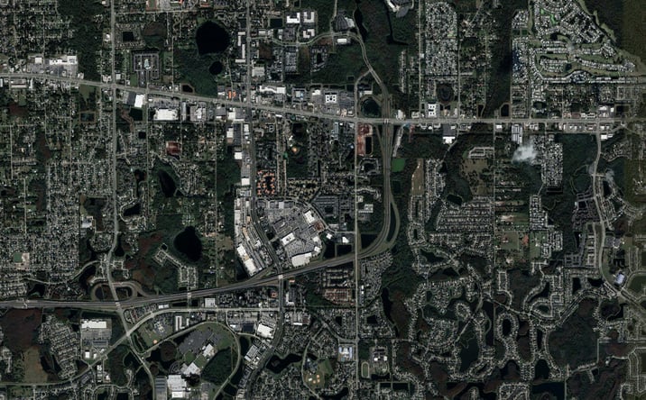 Pictures of Retail property located at 11672 E Colonial Dr, Orlando, FL 32817 for lease - image #1