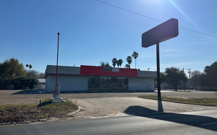 Pictures of Retail, Restaurant, Office property located at 1010 N 10th St, McAllen, TX 78501 for lease - image #1