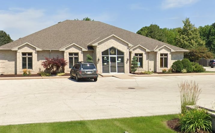 Pictures of Office property located at 1831 University Ave, Green Bay, WI 54302 for lease - image #1