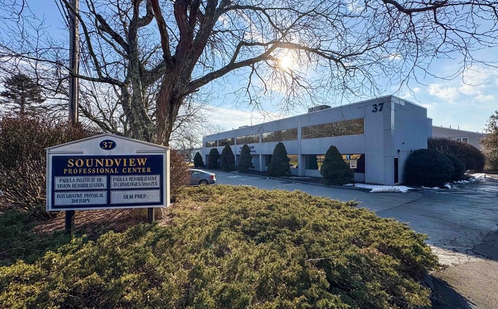 Pictures of Office property located at 37 Soundview Rd, Guilford, CT 06437 for lease - image #1