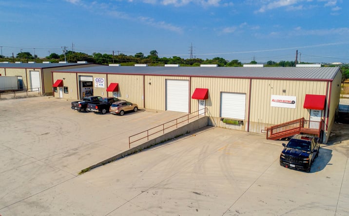 Pictures of Industrial, Special Purpose property located at 3915 S I-35 South Frontage Rd, New Braunfels, TX 78132 for lease - image #1