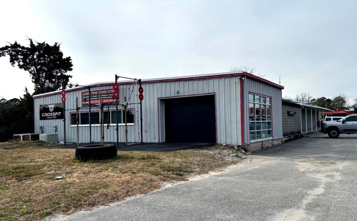 Pictures of Retail, Industrial property located at 14653 US Hwy 17 N, Hampstead, NC 28443 for lease - image #1