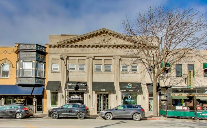 Pictures of Office property located at 7401 Madison Street 3, Forest Park, IL 60130 for lease - image #1