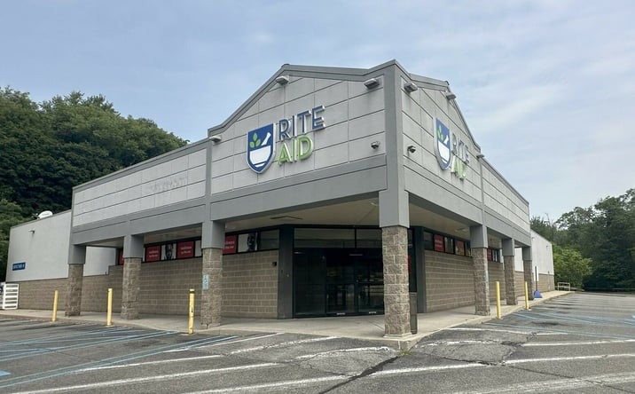 Pictures of Retail property located at 701 New York 211, Middletown, NY 10941 for lease - image #1