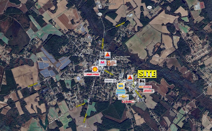 Pictures of Retail property located at 903 E 4th Ave, Red Springs, NC 28377 for lease - image #1