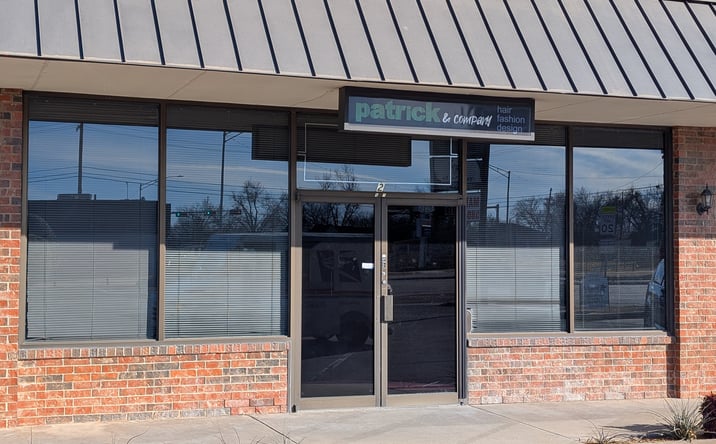 Pictures of Retail, Office, Restaurant property located at 720 NW Fort Sill Blvd, Lawton, OK 73507 for lease - image #1