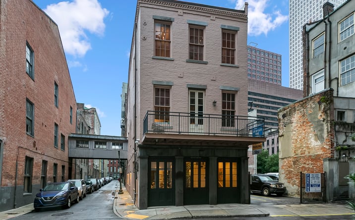 Pictures of Office property located at 528 Gravier St, New Orleans, LA 70130 for lease - image #1