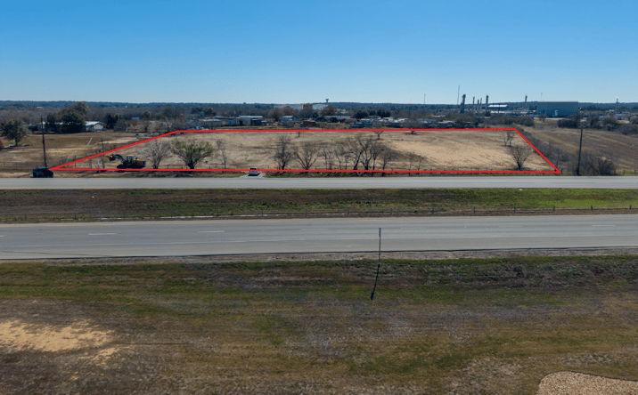 Pictures of Land property located at 4440 S Loop 1604 E, Elmendorf, TX 78112 for lease - image #1