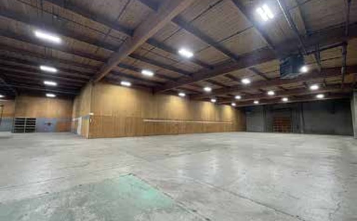Pictures of Industrial property located at 2950 NW Yeon Ave, Portland, OR 97210 for lease - image #1