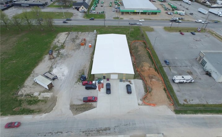 Pictures of Retail, Office, Industrial property located at 2103 S 8th Street, Rogers, AR 72758 for lease - image #1