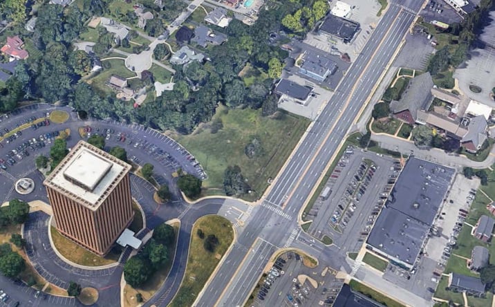 Pictures of Retail property located at 2300 Concord Pike, Wilmington, DE 19803 for lease - image #1