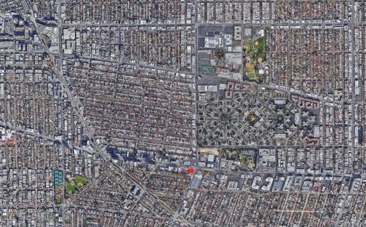 Pictures of Retail, Restaurant property located at 6100 Wilshire Blvd, Los Angeles, CA 90048 for lease - image #1