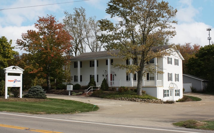 Pictures of Office property located at 1265 Ridge Rd, Hinckley, OH 44233 for lease - image #1