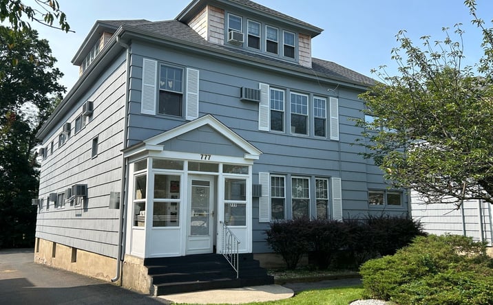 Pictures of Retail, Office property located at 777 Farmington Ave, West Hartford, CT 06119 for lease - image #1