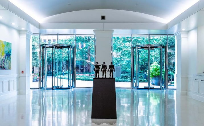 Pictures of Office property located at 3390- 3400 Peachtree Rd, Atlanta, GA 30326 for lease - image #1