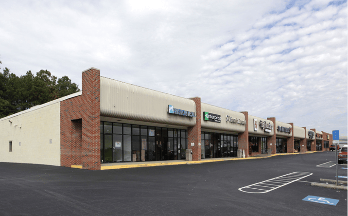 Pictures of Retail property located at 7424 Douglas Blvd, Douglasville, GA 30135 for lease - image #1