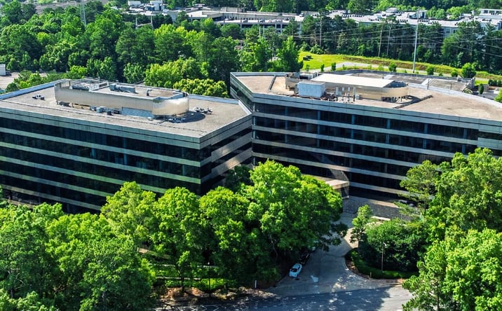 Pictures of Office property located at 301- 303 Perimeter Center N, Dunwoody, GA 30346 for lease - image #1