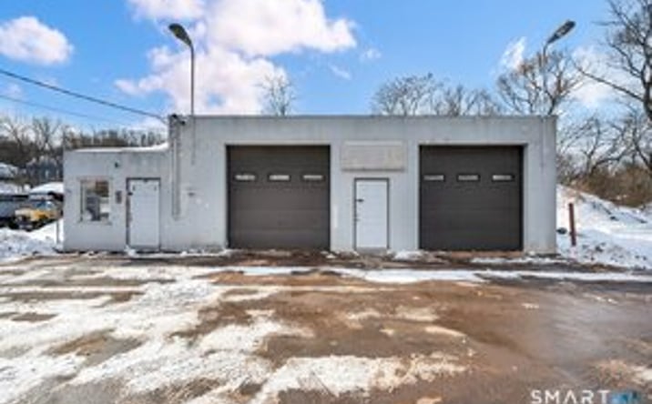 Pictures of Industrial, Retail property located at 417 S Colony St, Meriden, CT 06451 for lease - image #1