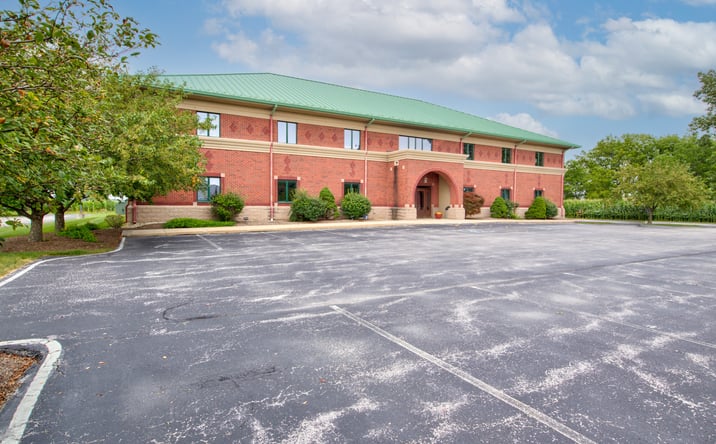 Pictures of Office property located at 959 Illinois Avenue, Maumee, OH 43537 for lease - image #1
