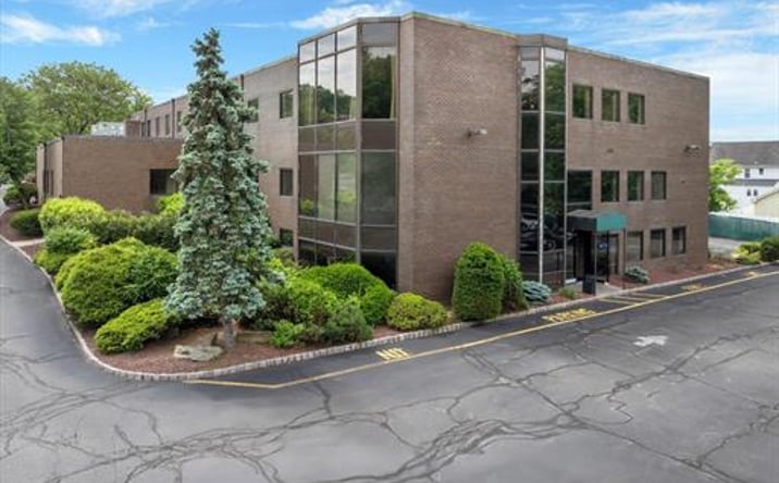 Pictures of Office property located at 60 Pompton Avenue, Verona, NJ 07044 for lease - image #1